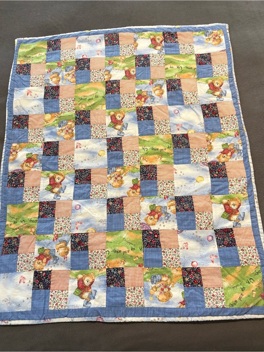 VINTAGE Handmade Patchwork Baby Quilt in Blue, Green & Cream EUC